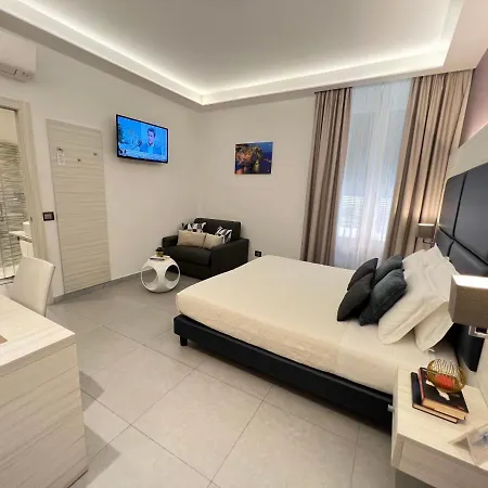 Cinqueterre Behind 4* Ла-Спеція