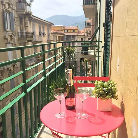 Гостьовий будинок Cinqueterre Behind