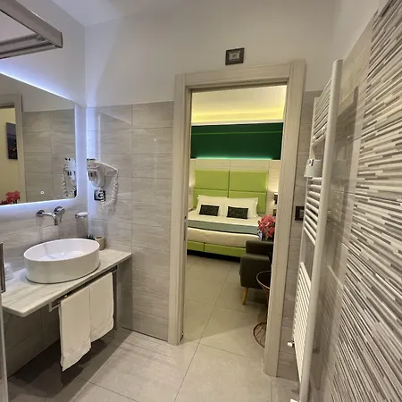 Guest house Cinque Terre Behind 4*